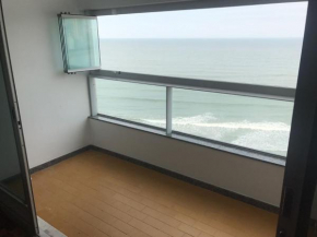 Apartamento frente mar